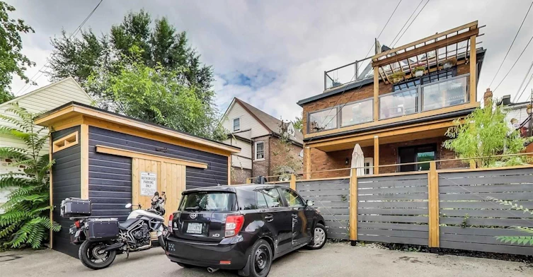C (Upper)-27 St Johns Road, Toronto, ON, M6P 1T7 - 19
