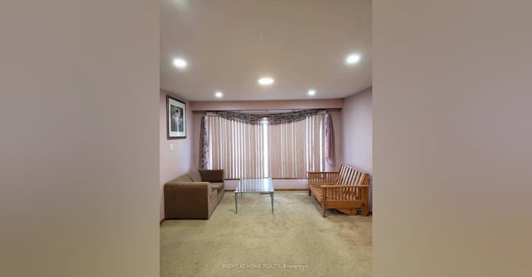 1010 Bloor Street, Mississauga, ON, L4Y 2N2 - 2