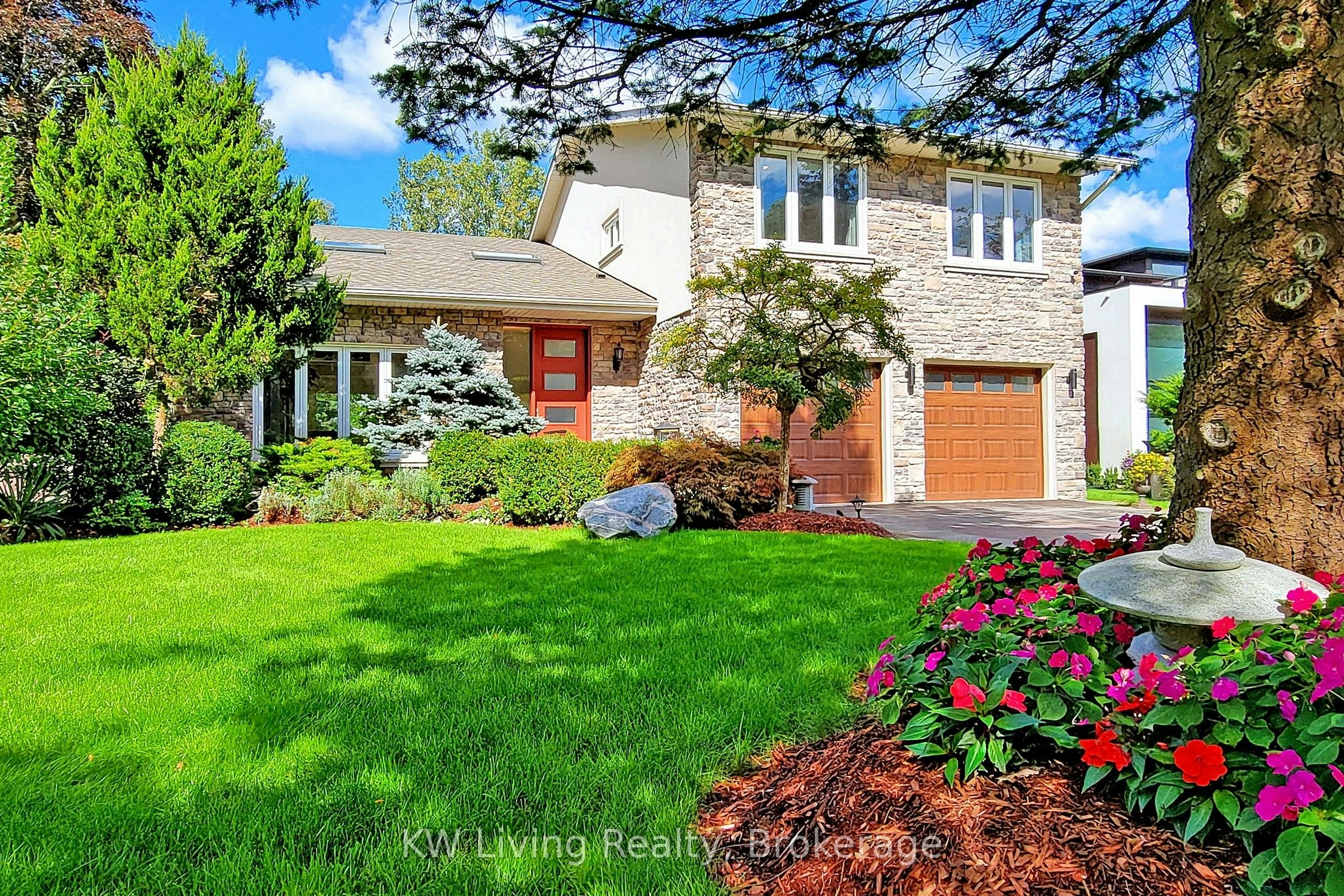 1280 Watersedge Road, Mississauga, ON, L5J 1A1 - 2