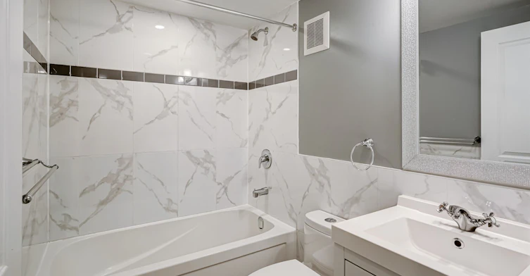 Lower-250 Nairn Avenue, Toronto, ON, M6E 4H4 - 20