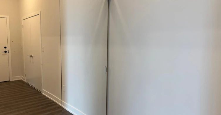 519-430 Square One Drive, Mississauga, ON, L5B 0L6 - 4