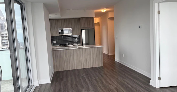3311-430 Square One Drive, Mississauga, ON, L5B 0L6 - 3