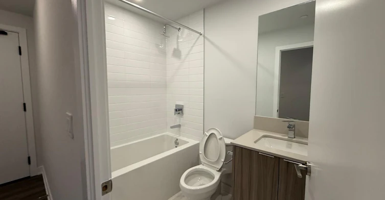 3311-430 Square One Drive, Mississauga, ON, L5B 0L6 - 23