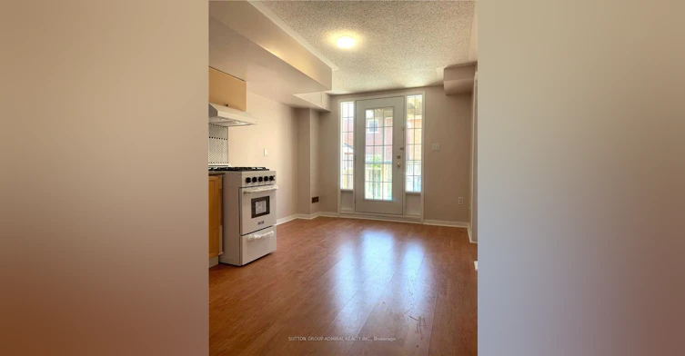101 San Gabriele Place, Toronto, ON, M9L 3A5 - 3