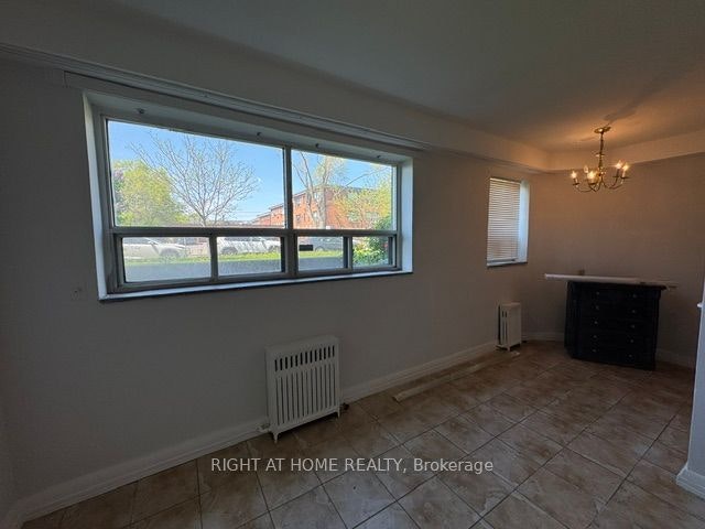 1-1 Wandle Avenue, Toronto, ON, M3M 2L1 - 14