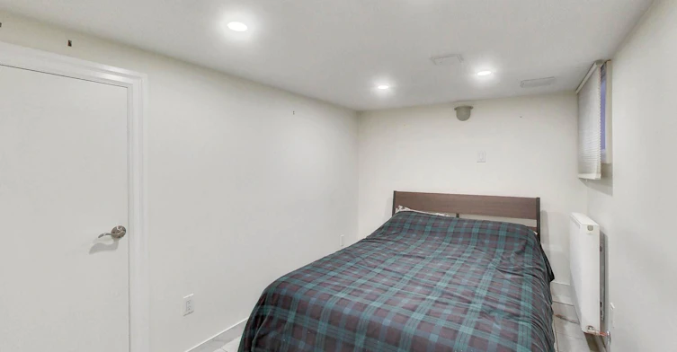 B-1652 Dufferin Street, Toronto, ON, M6H 3L8 - 14