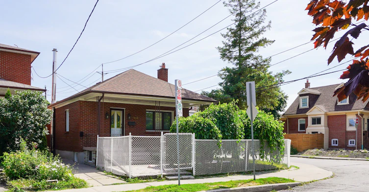 Bsmt R3-479 Whitmore Avenue, Toronto, ON, M6E 2N6