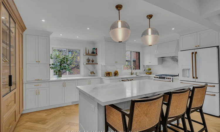 43-4165 Fieldgate Drive