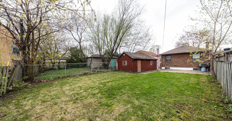 401 Ridelle Avenue, Toronto, ON, M6B 1K3 - 21
