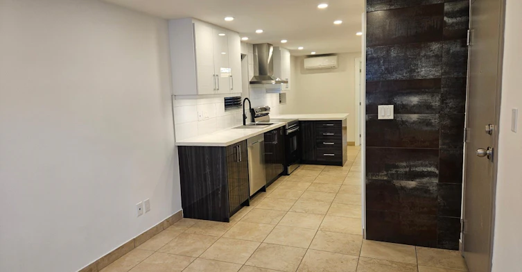1-35 Heman Street, Toronto, ON, M8V 1X4 - 11