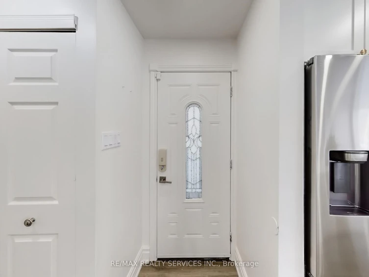 30 Haley Court, Brampton, ON, L6S 1N6 - 4