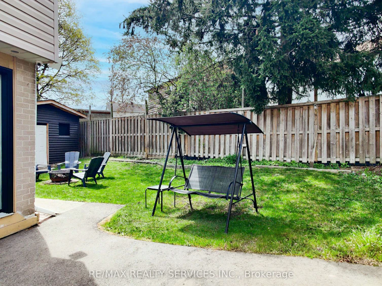30 Haley Court, Brampton, ON, L6S 1N6 - 3
