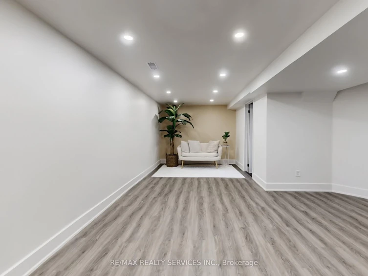 30 Haley Court, Brampton, ON, L6S 1N6 - 37