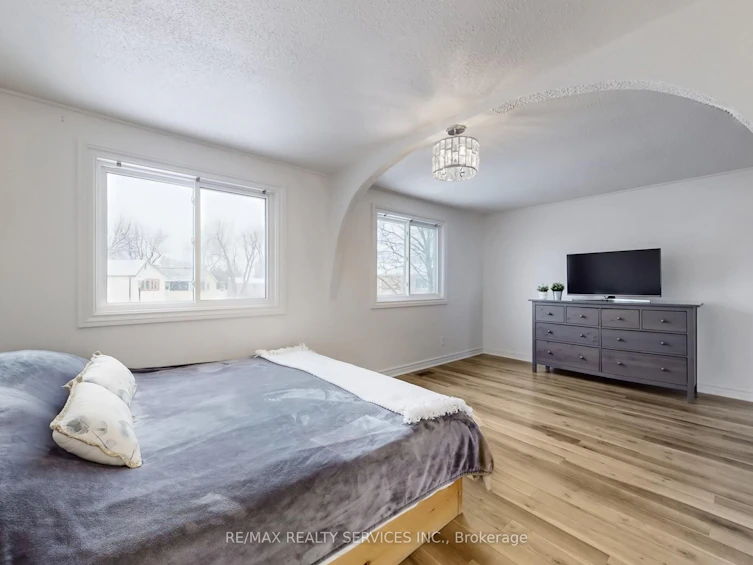 30 Haley Court, Brampton, ON, L6S 1N6 - 23