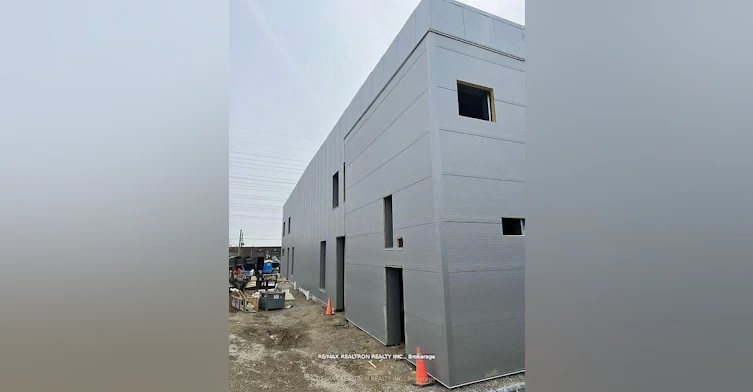 10 Vice Regent Boulevard, Toronto, ON, M1H 2X7 - 6