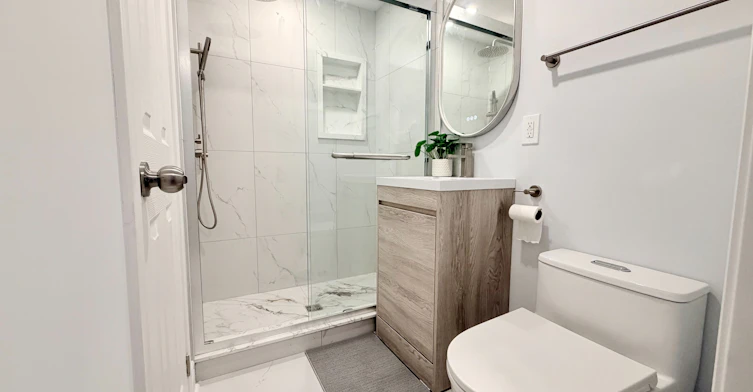 Room 1-450 Abington Avenue, Mississauga, ON, L5A 1L7 - 3