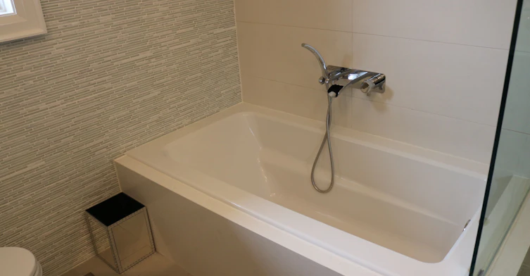 18 Rowse Crescent, Toronto, ON, M9P 3L5 - 9