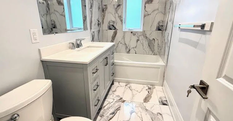 25 Donald Avenue, Toronto, ON, M6M 1J9 - 4