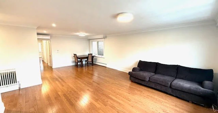 25 Donald Avenue, Toronto, ON, M6M 1J9 - 7