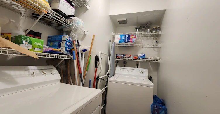 1609-10 Martha Eaton Way, Toronto, ON, M6M 5B3 - 13