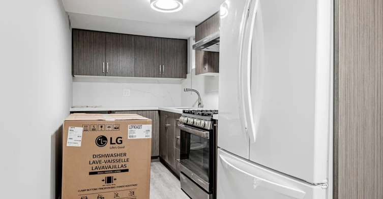 Bsmt-188 Mavety Street, Toronto, ON, M6P 2M2 - 7