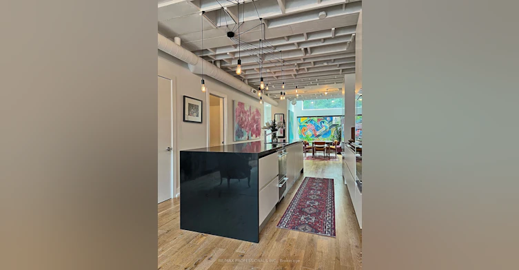 B-60 Melbourne Avenue, Toronto, ON, M6K 1K7 - 2