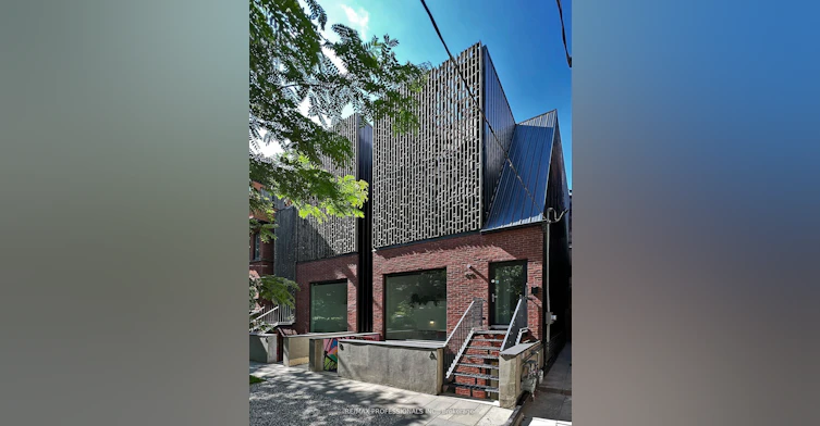 B-60 Melbourne Avenue, Toronto, ON, M6K 1K7