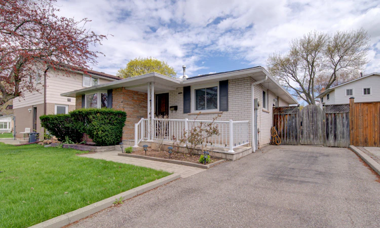 1229 Owen Court