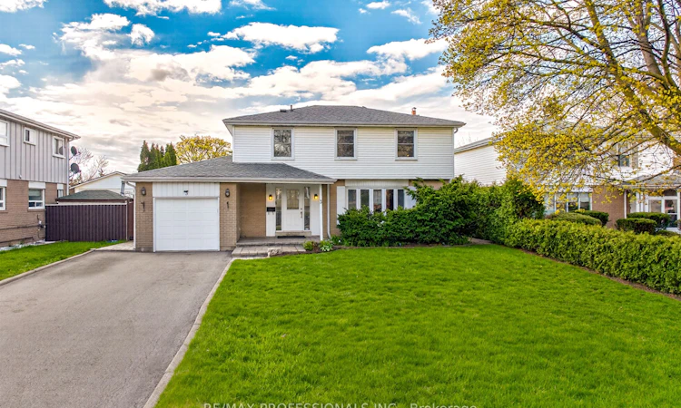 3 Caledon Court