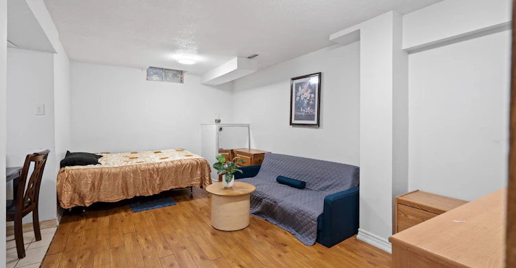 BSMT-161 Bob Yuill Drive, Toronto, ON, M9M 0B1 - 3