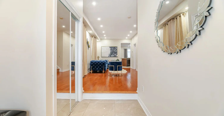 UPPER-803 Khan Crescent, Mississauga, ON, L5V 2R2 - 8