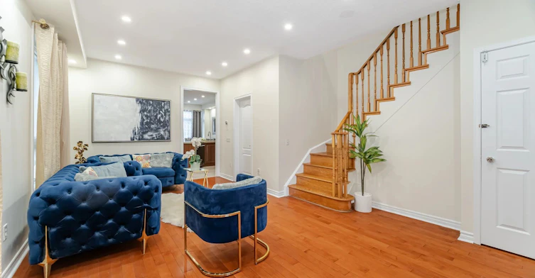 UPPER-803 Khan Crescent, Mississauga, ON, L5V 2R2 - 12