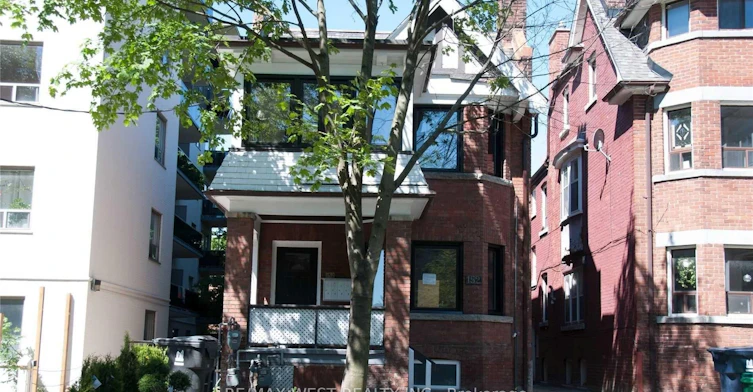 4-152 Dowling Avenue, Toronto, ON, M6K 3A6