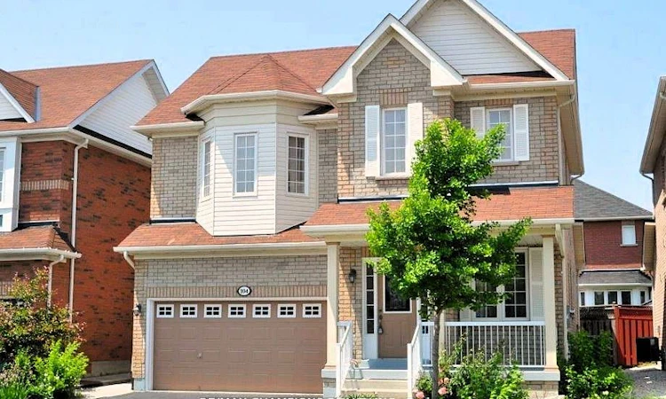 104 Masters Green Crescent