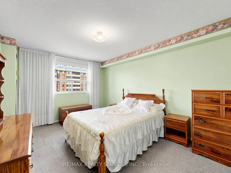 1206-3 Lisa Street, Brampton, ON, L6T 4A2 - 14