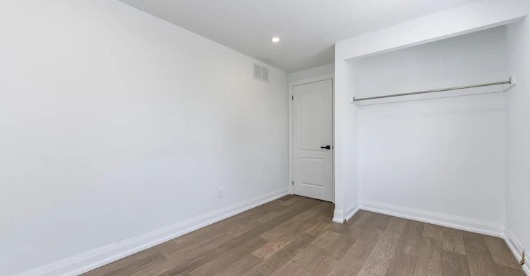 4 Hardcastle Court, Brampton, ON, L6S 2A9 - 31