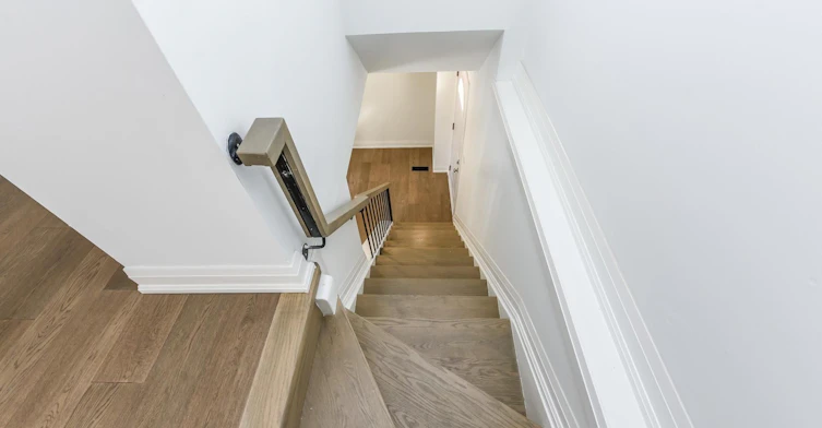 4 Hardcastle Court, Brampton, ON, L6S 2A9 - 35