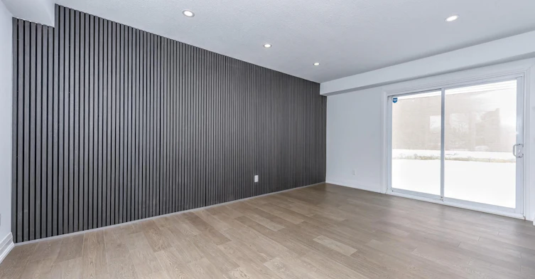 4 Hardcastle Court, Brampton, ON, L6S 2A9 - 12