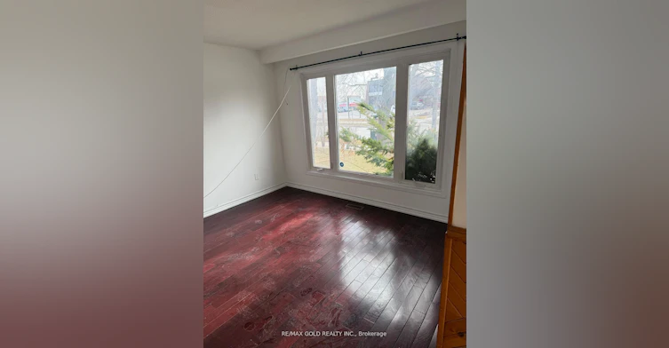 3769 Brandon Gate Drive, Mississauga, ON, L4T 3N1 - 5