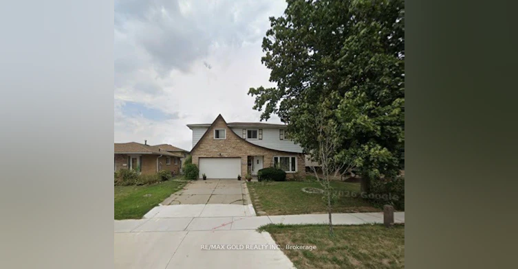 3769 Brandon Gate Drive, Mississauga, ON, L4T 3N1