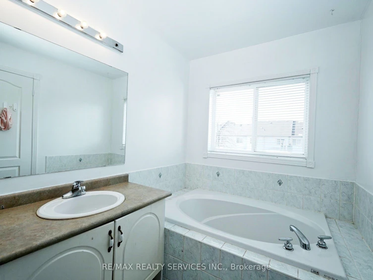 77 Monaco Court, Brampton, ON, L7A 1X5 - 28