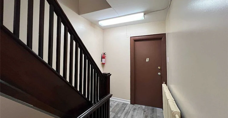 Apt 1-2398 Bloor Street W, Toronto, ON, M6S 1P5 - 2