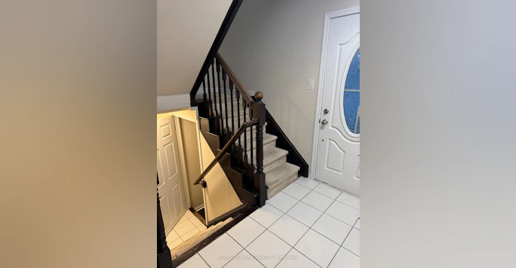 182 Higginbotham Crescent, Milton, ON, L9T 8E1 - 12