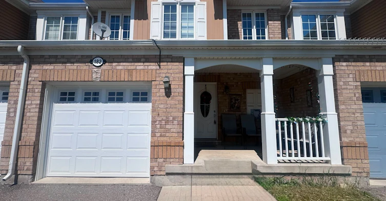182 Higginbotham Crescent, Milton, ON, L9T 8E1