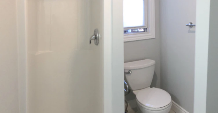 2798 Dundas Street W, Toronto, ON, M6P 1Y5 - 8