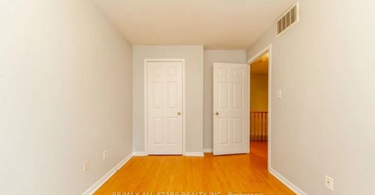 105-37 Four Winds Drive, Toronto, ON, M3J 1K7 - 18