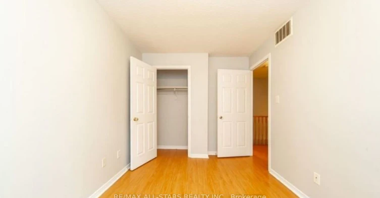 105-37 Four Winds Drive, Toronto, ON, M3J 1K7 - 17