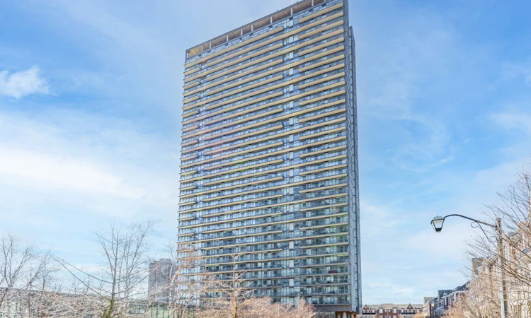 2113-105 The Queensway N/A
