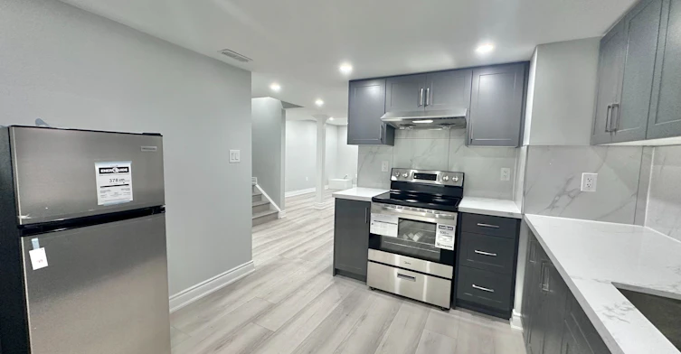 Bsmt-555 Settlers Road W, Oakville, ON, L6M 1N5 - 10