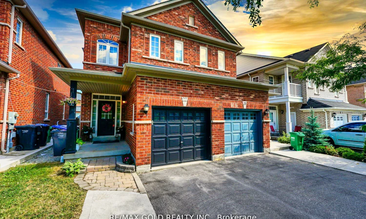 22 Nathaniel Crescent